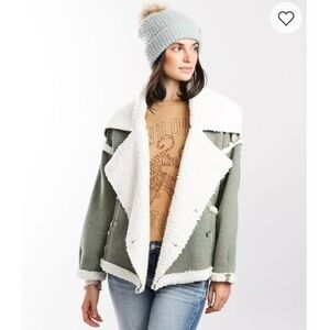 Oli & Hali Oversized Knit Jacket Green Sherpa